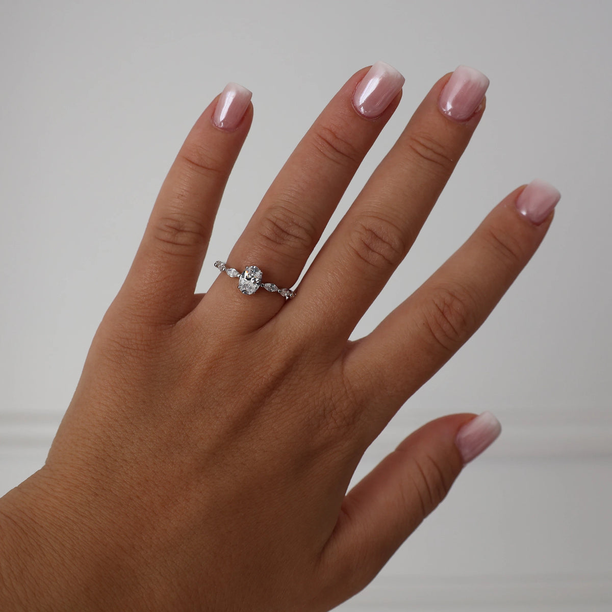 .75 carat oval ring silver