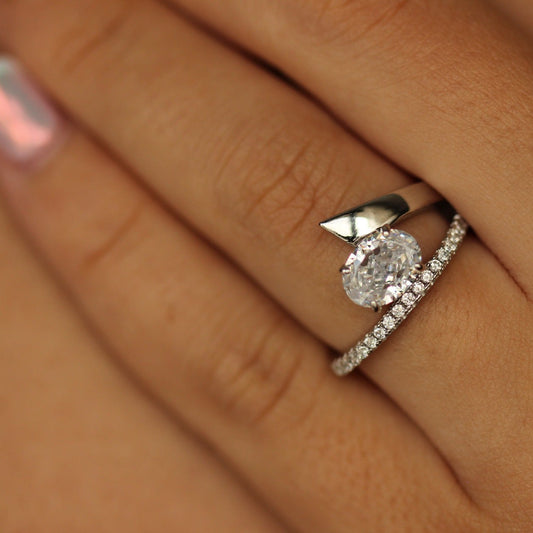 1 carat oval wrap silver engagement ring