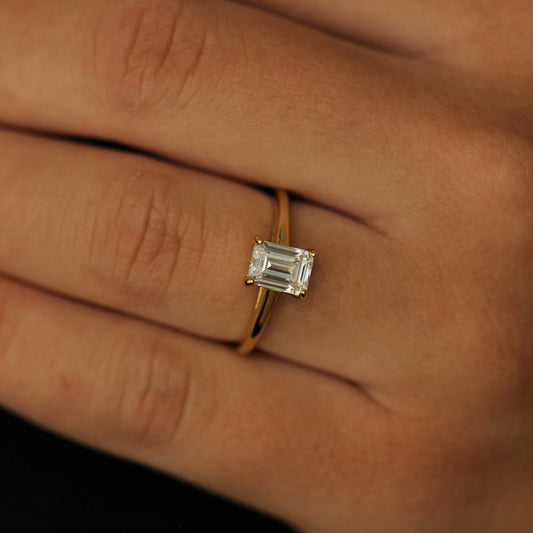 1 ct emerald cut cubic zirconia gold ring