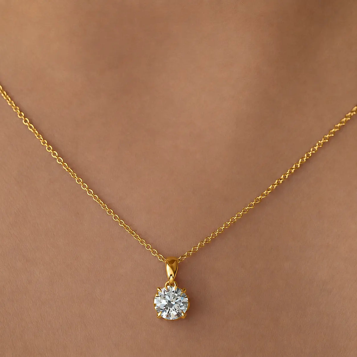 18k Gold Round Lab Diamond Pendant Necklace