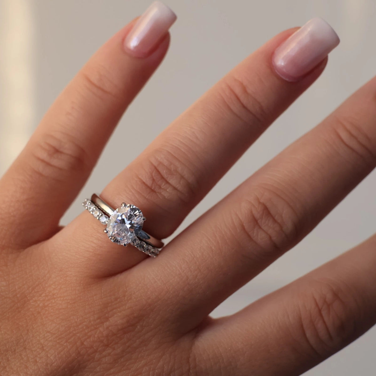 2 carat oval cut silver solitaire ring