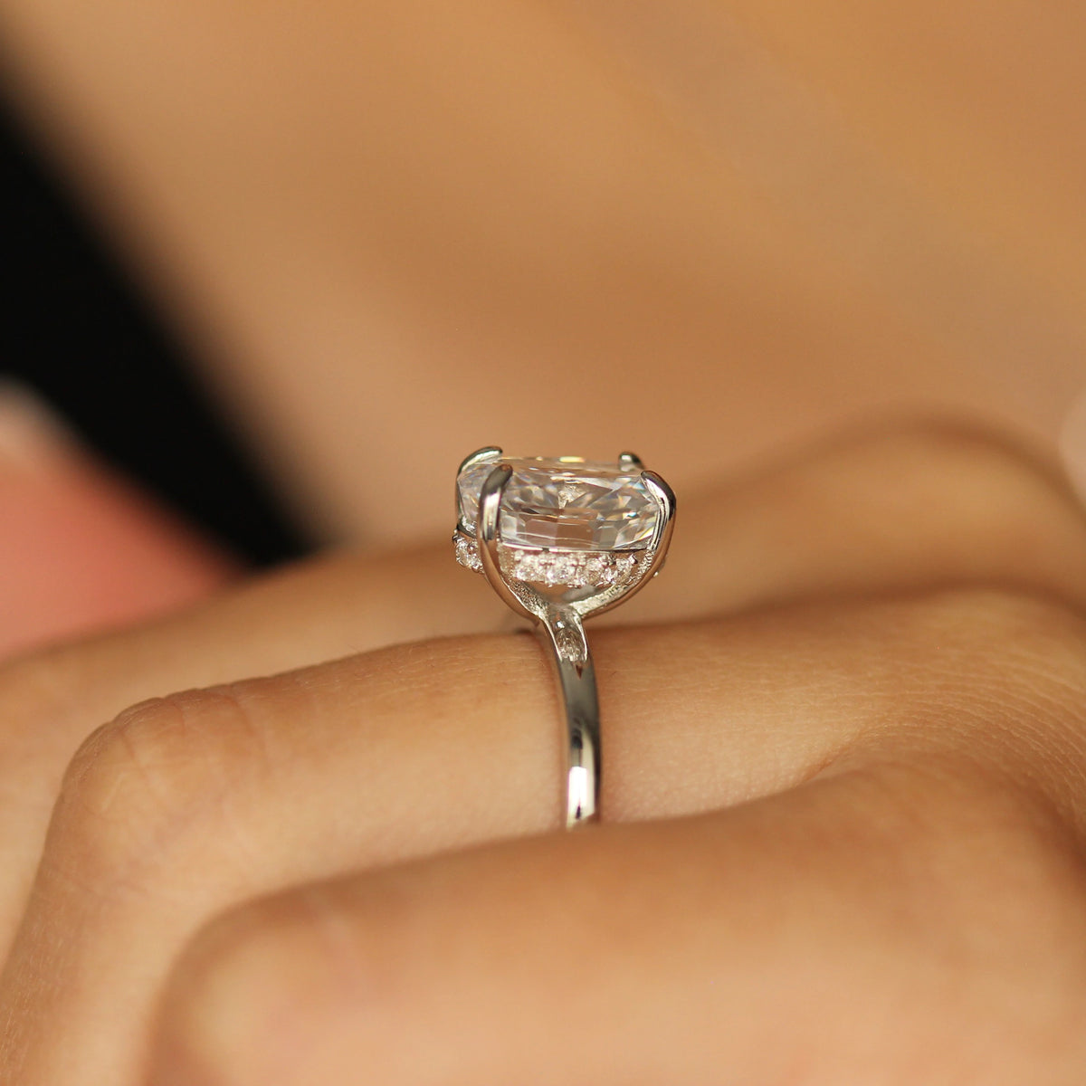 silver oval ring side profile side halo