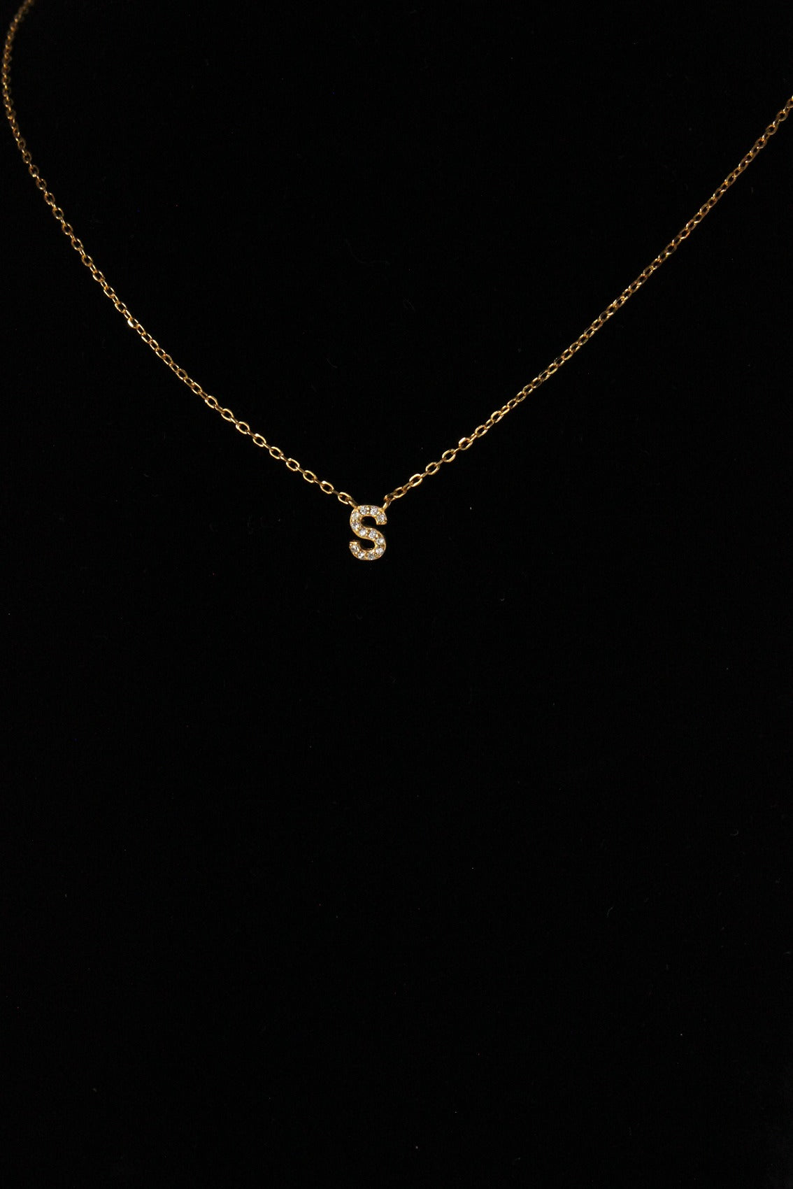 necklace letter s in gold