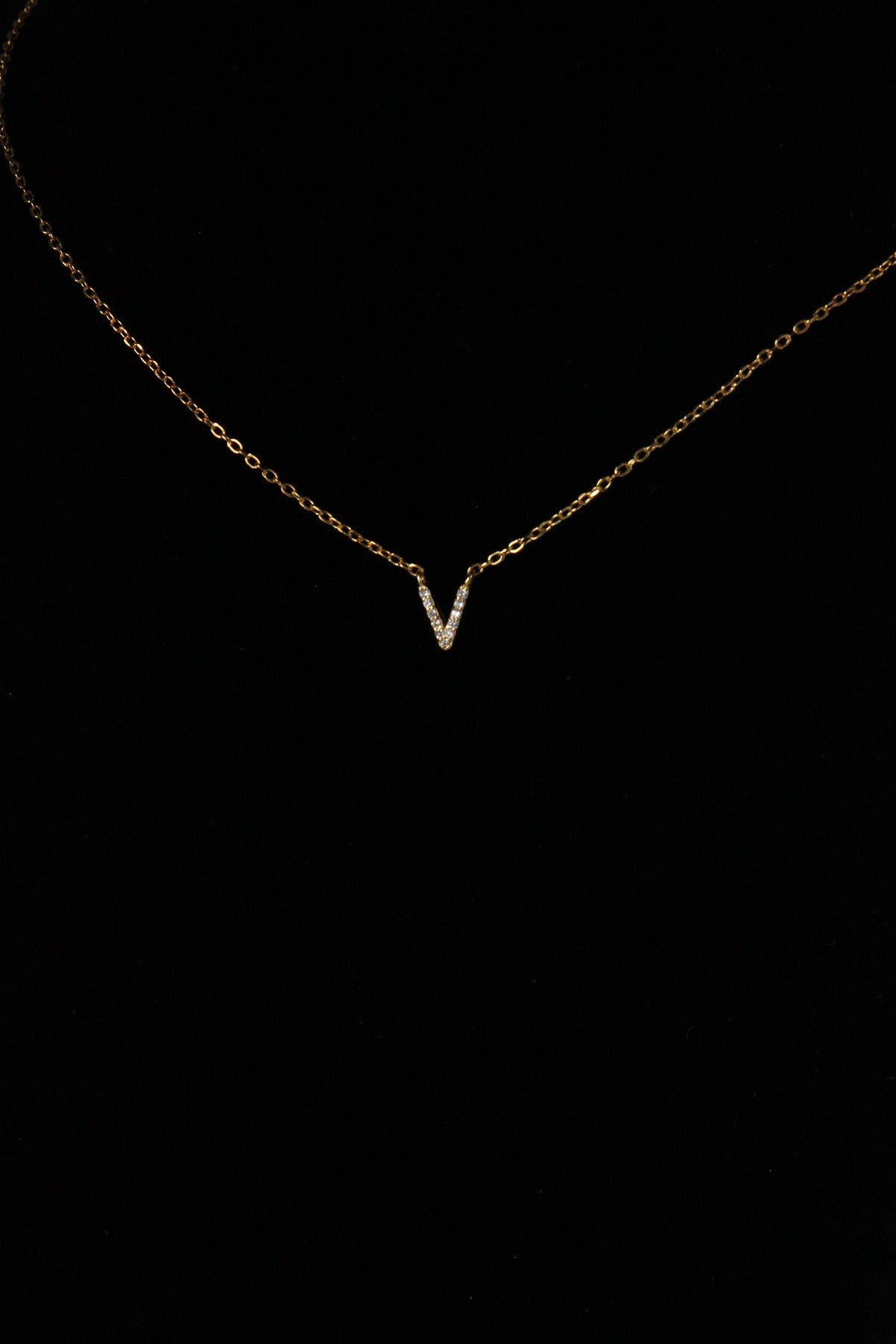 gold letter v necklace