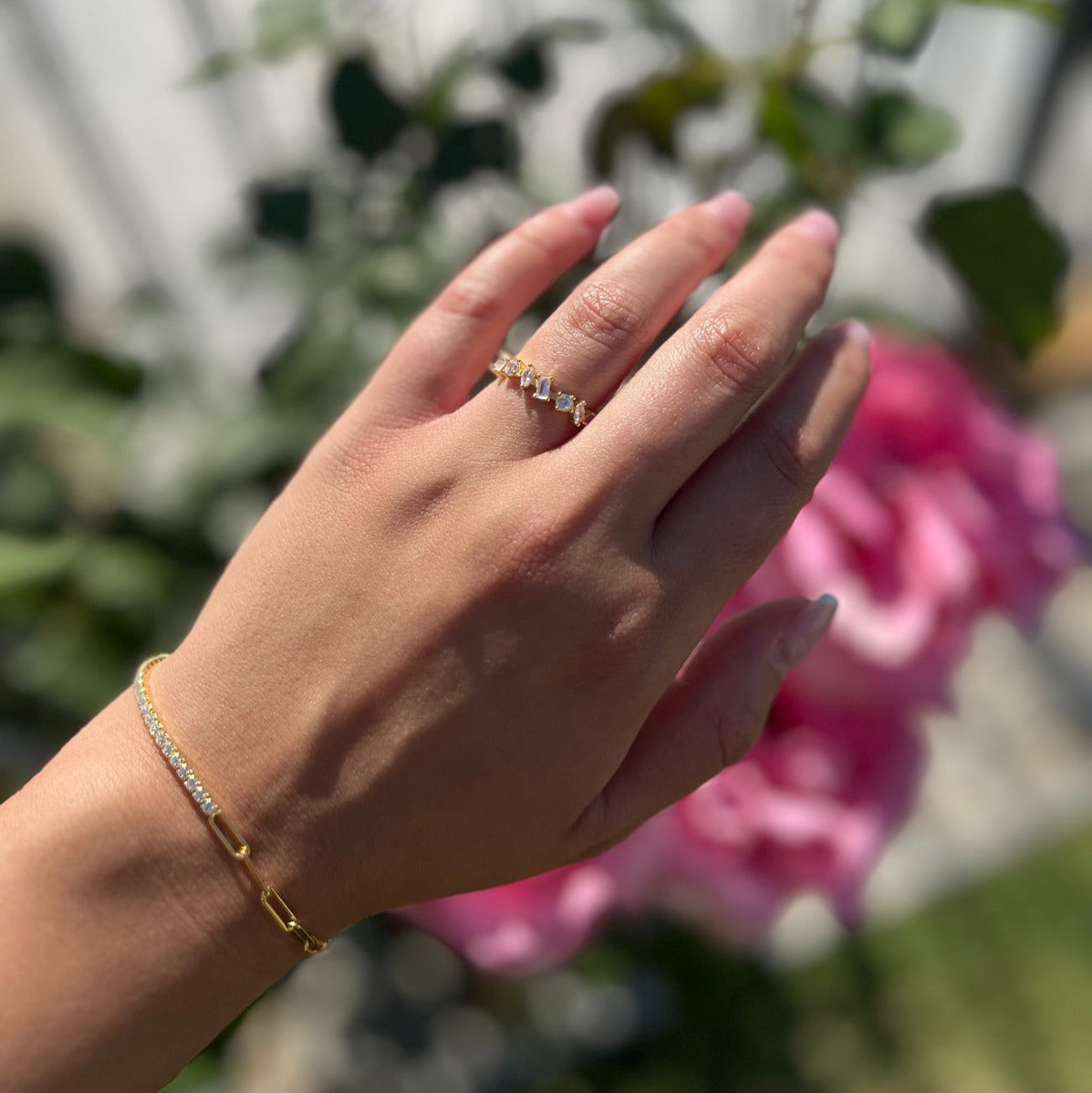gold stacker ring with cz stones from different cuts