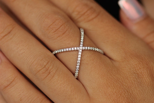 Silver criss cross ring