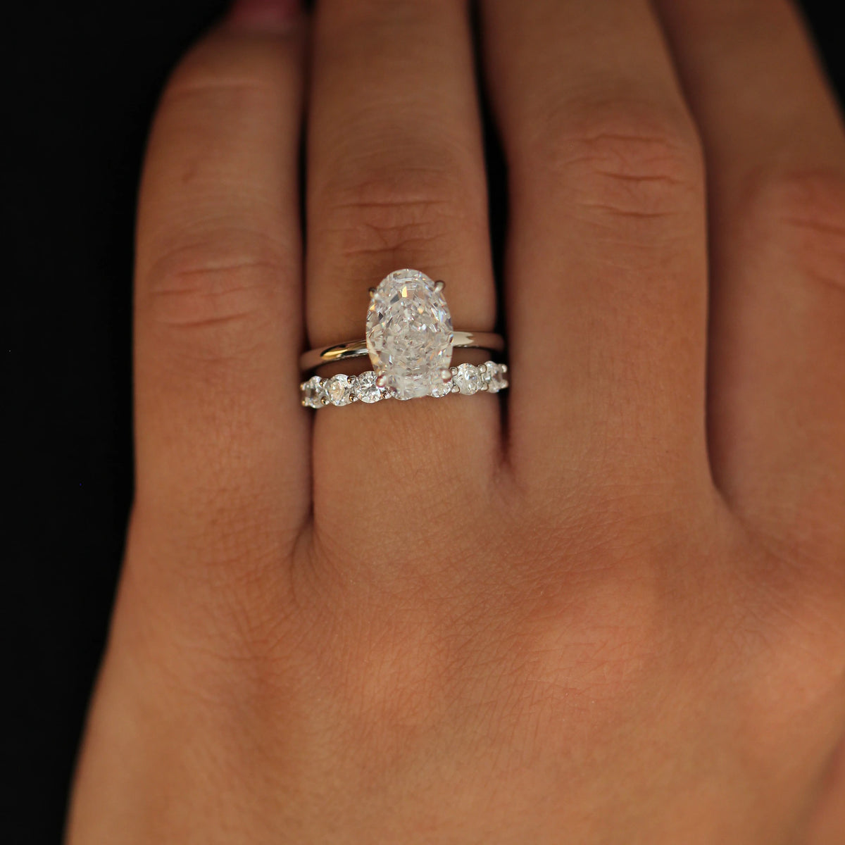 Elongated cubic zirconia 925 silver oval solitaire ring