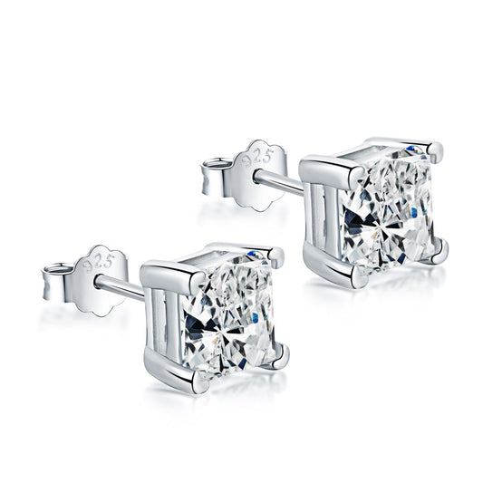 square stud earrings 1.5 Ct