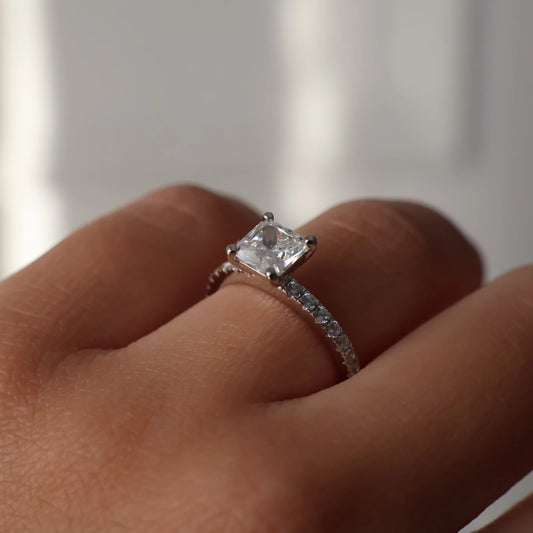 1.5ct princess cut ring in silver with pave band
