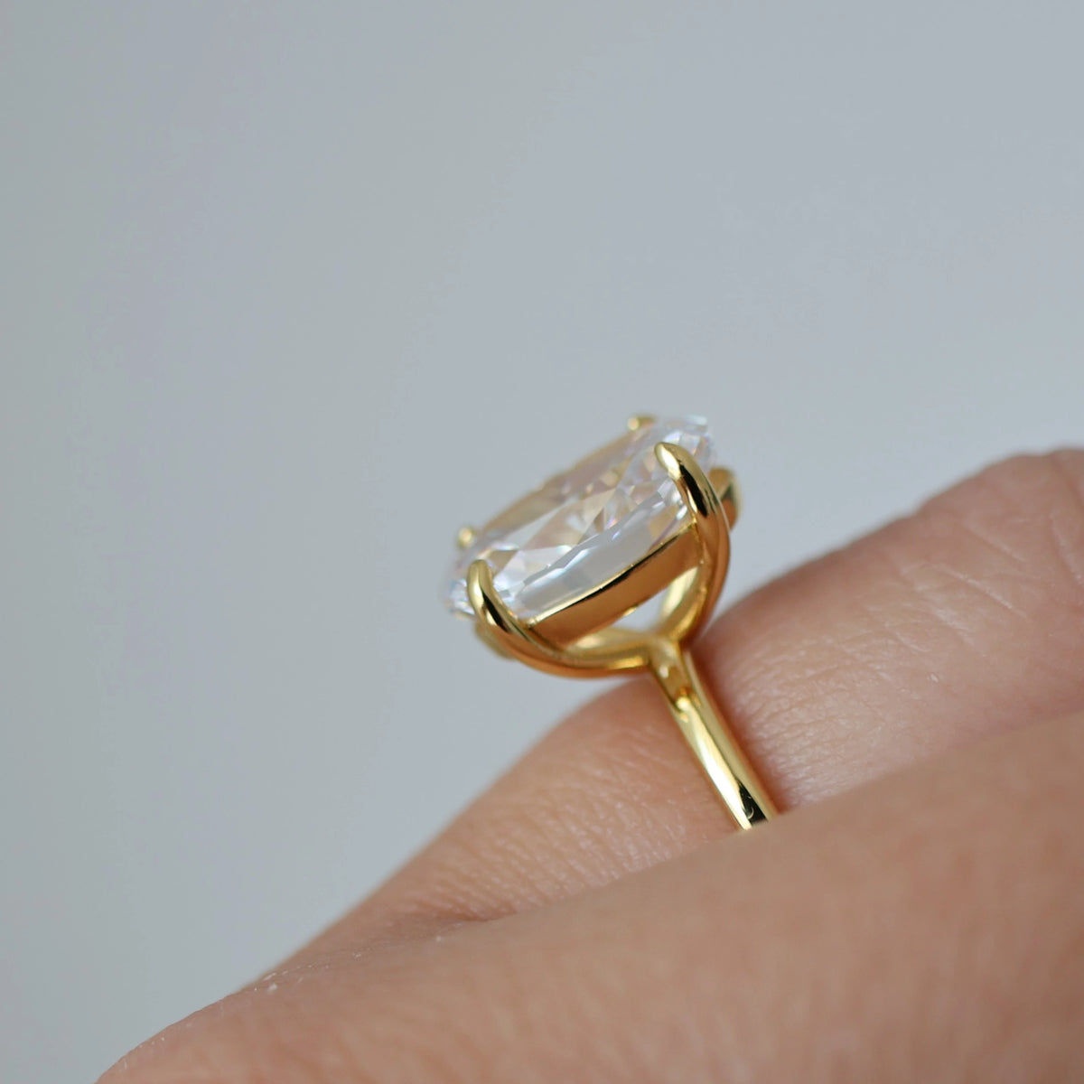 14k gold vermeil 3.5 ct oval cubic zirconia ring