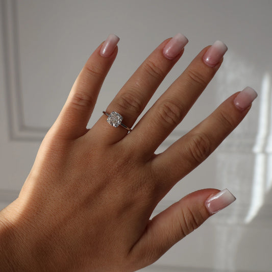 2 ct cushion solitaire moissanite ring in silver