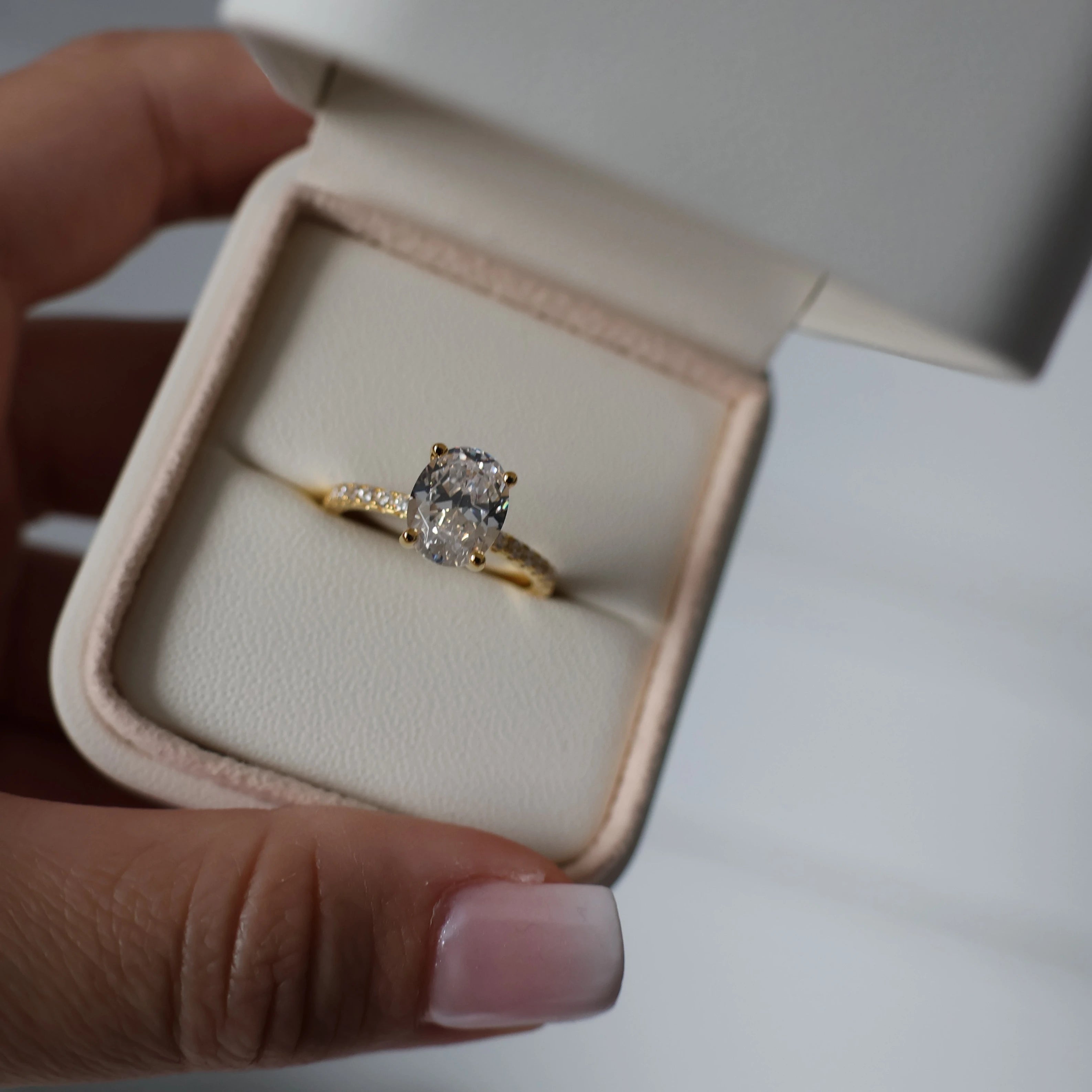 2ct oval cubic zirconia pavé ring in 18K gold plating
