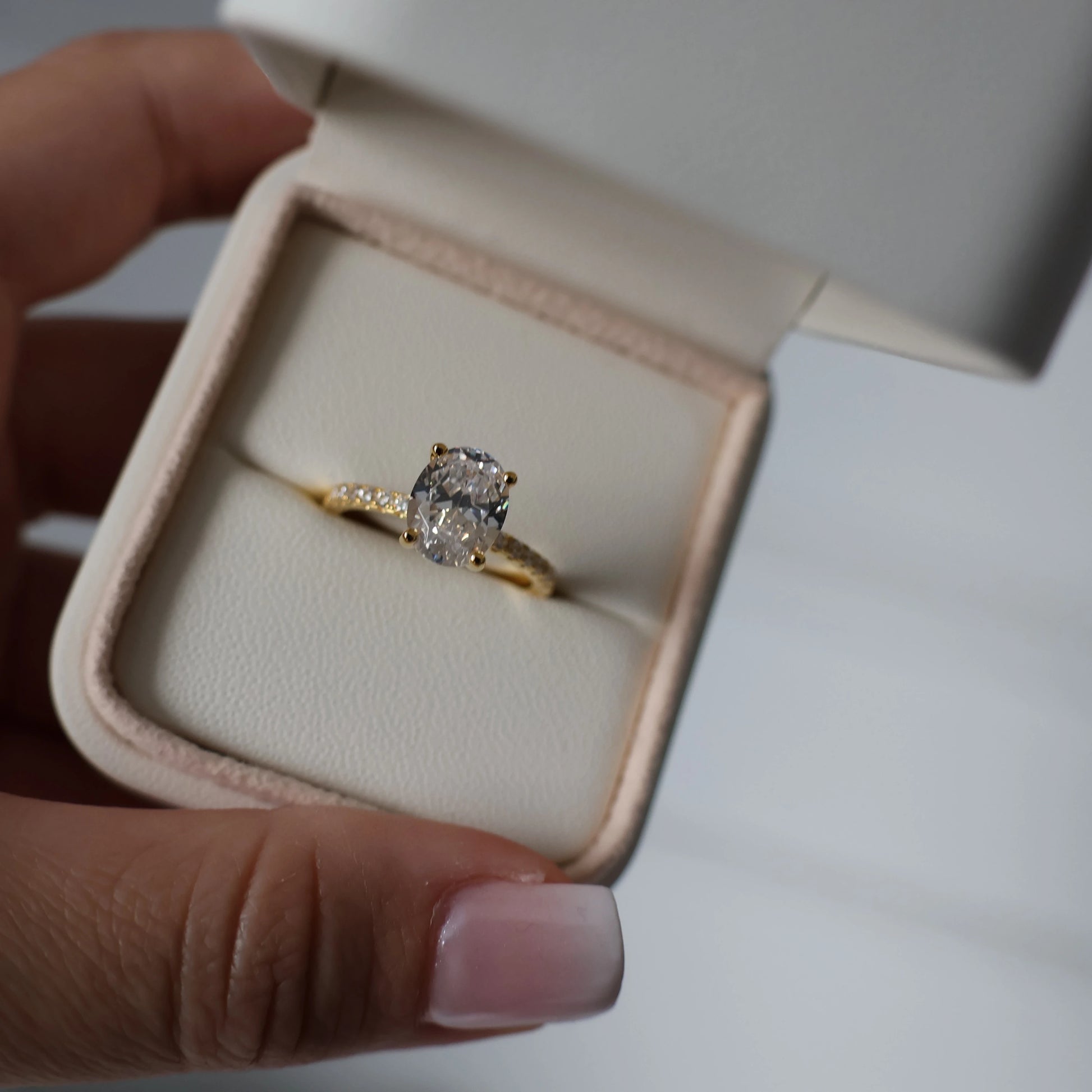 2ct oval cubic zirconia pavé ring in 18K gold plating