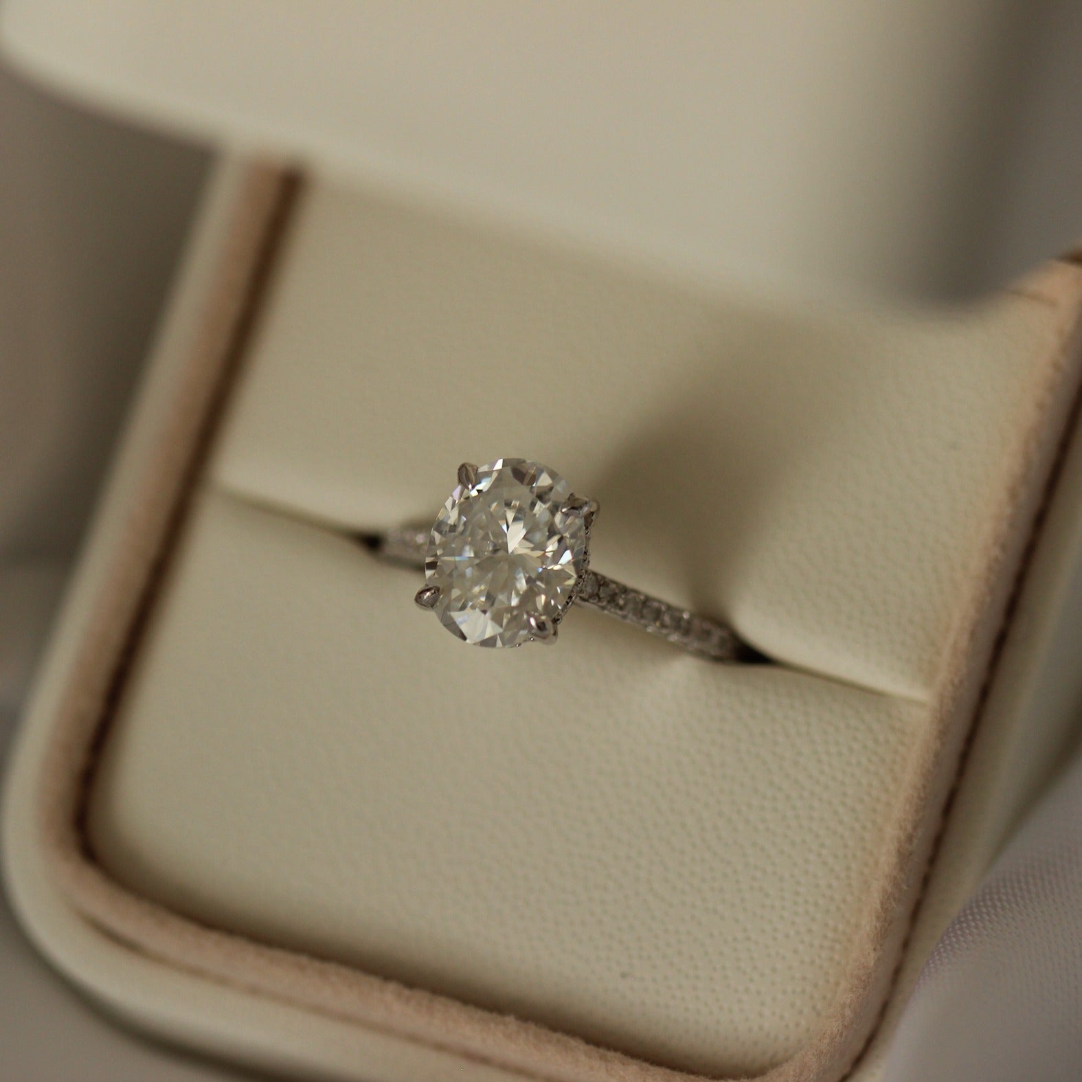 3 carat oval cut moissanite pavé wedding ring