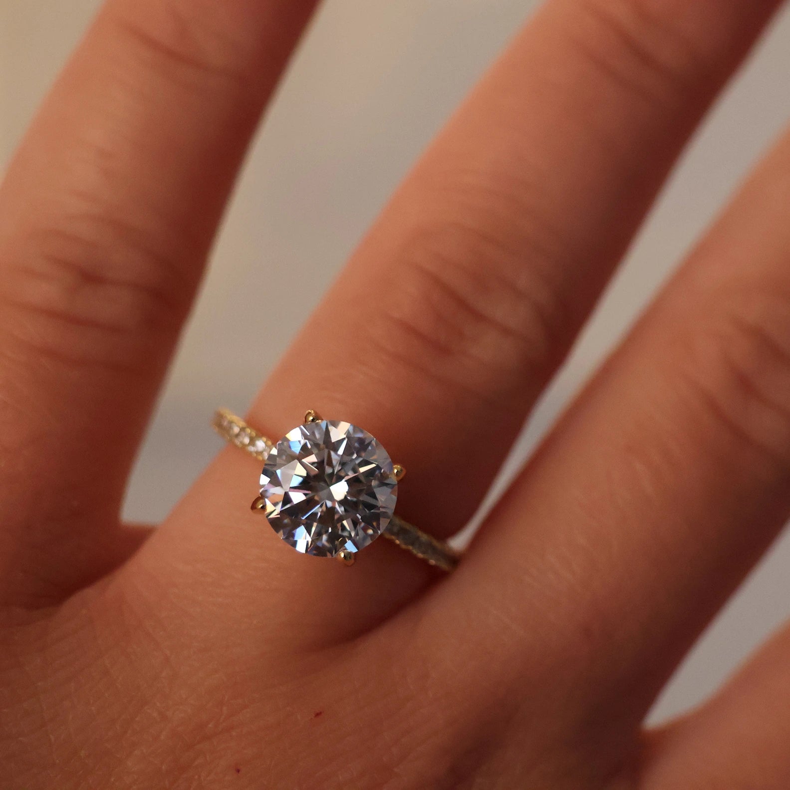 3 carat round cut pavé ring in 14k gold plating