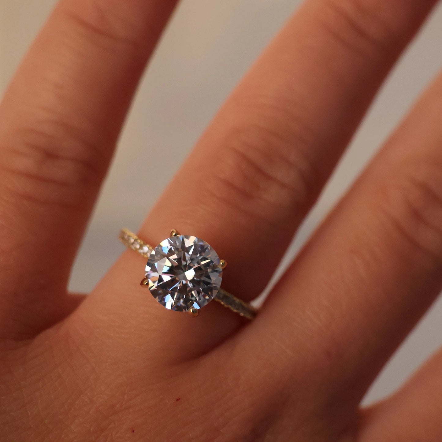 3 carat round cut pavé ring in 14k gold plating