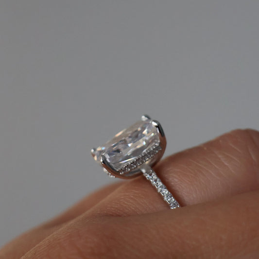 3.5 carat elongated cushion pavé band in silver