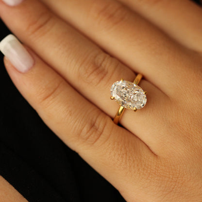 18k gold vermeil ring on hand