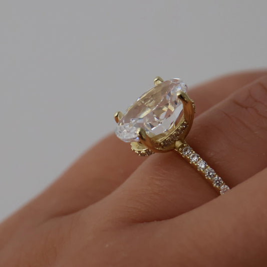 3.5 carat oval pavé ring in 14k gold vermeil