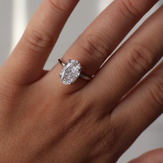 3.5 carat oval cut cubic zirconia silver solitaire ring with crushed ice stone