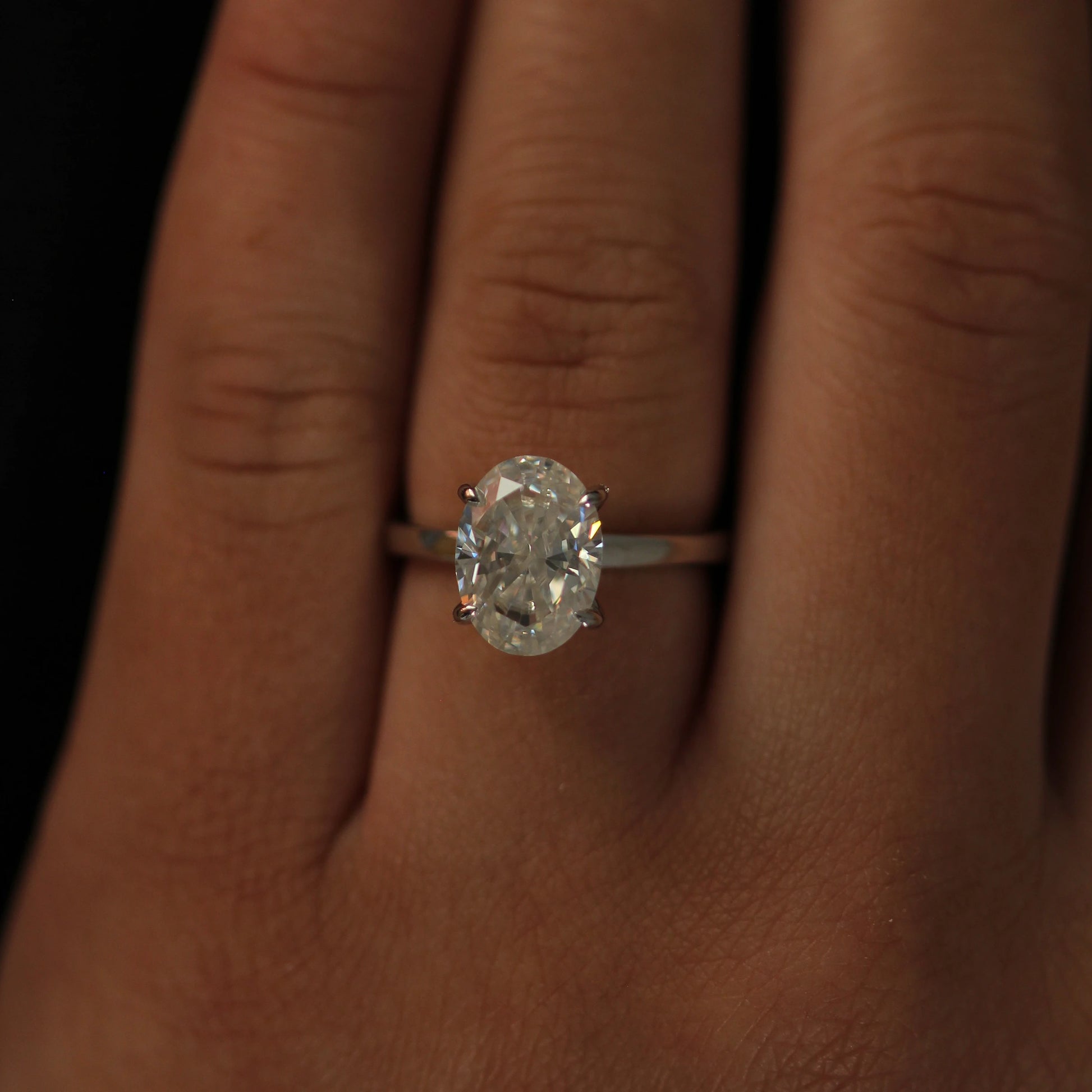 4 ct silver oval moissanite ring
