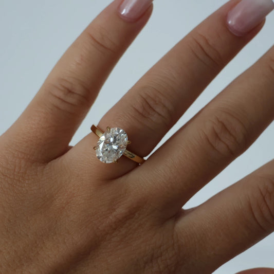 Antalya 4 Ct Oval Moissanite Ring in 14k Gold Filled