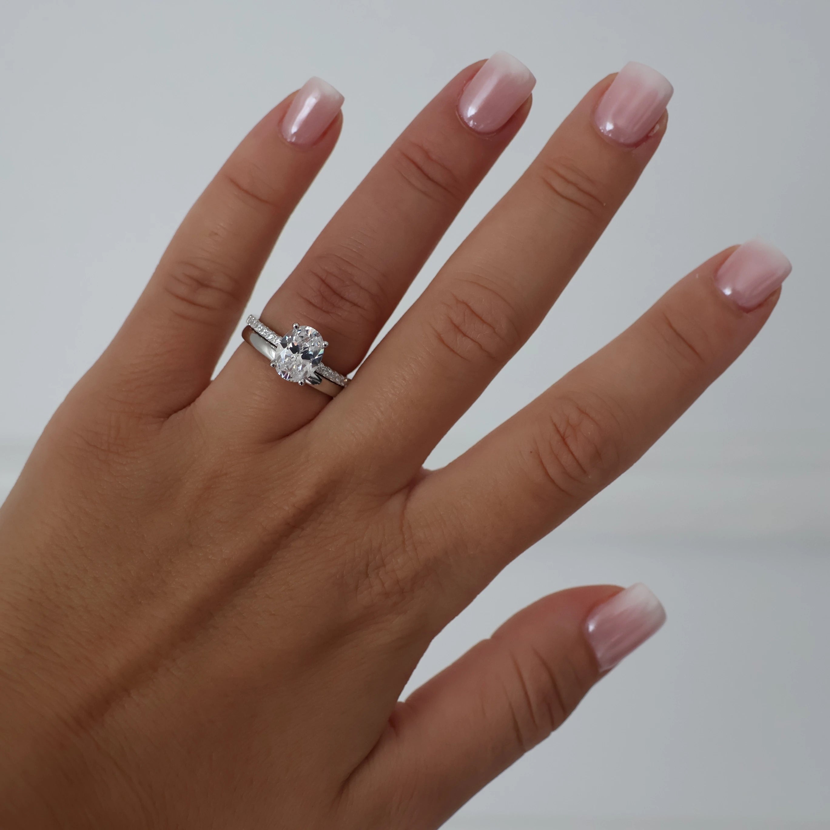 Versailles 2 Ct Oval Pavé Ring - Silver