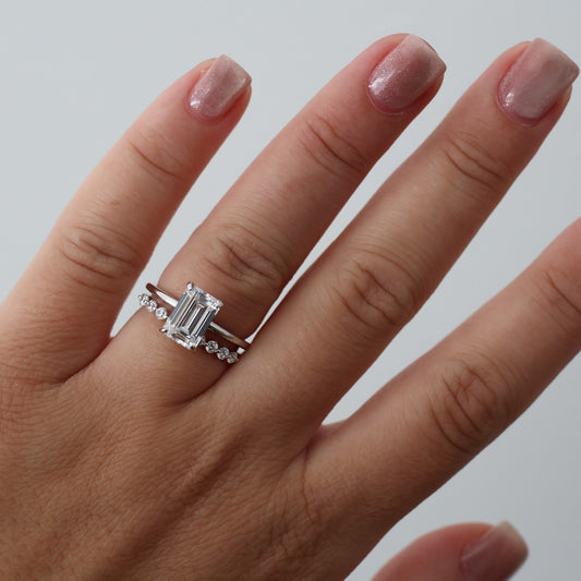 Olympia 2 Ct Emerald Silver Ring