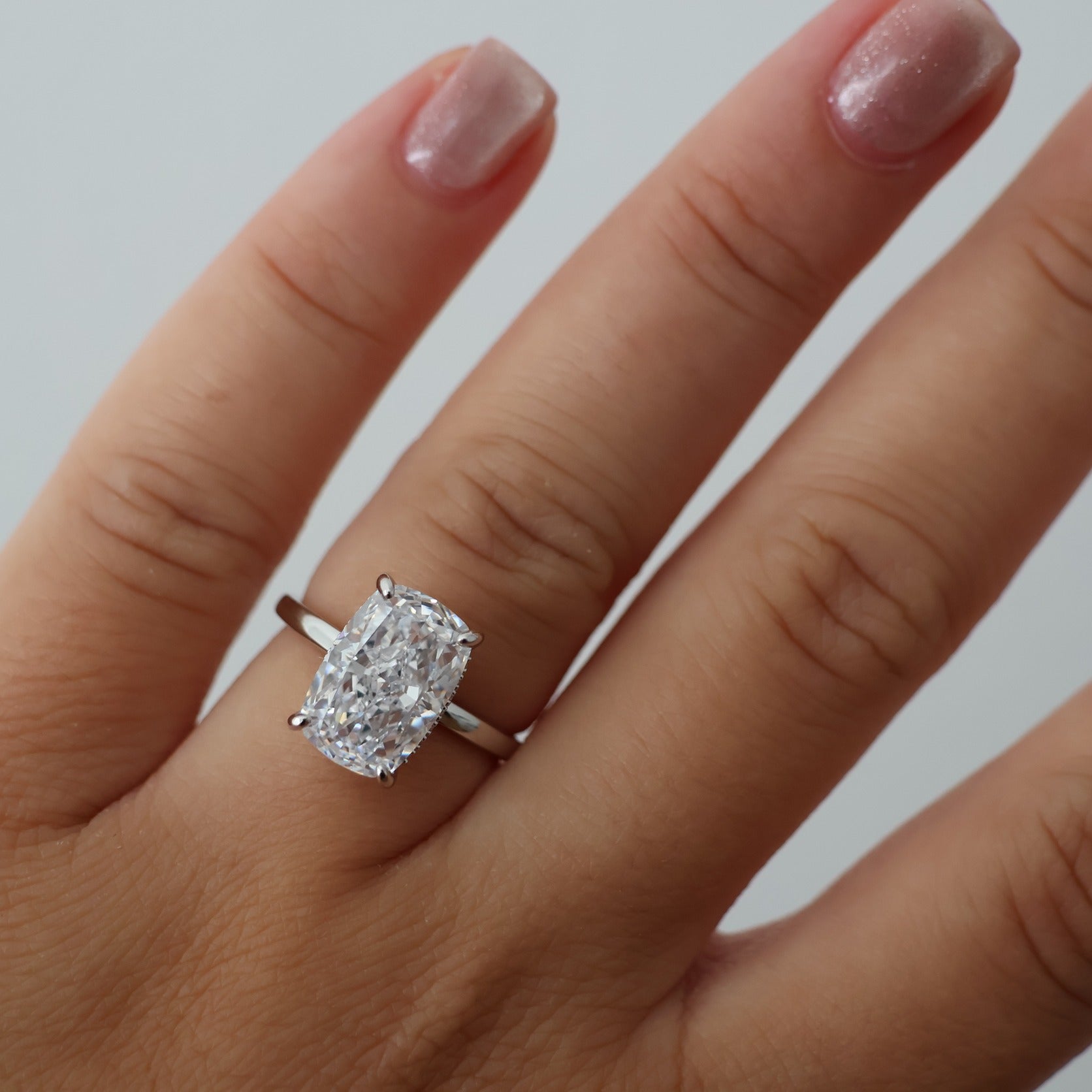 Ravello 3.5 Ct Elongated Cushion - Silver