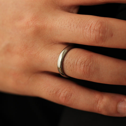 Polished silver wedding band 4mm width