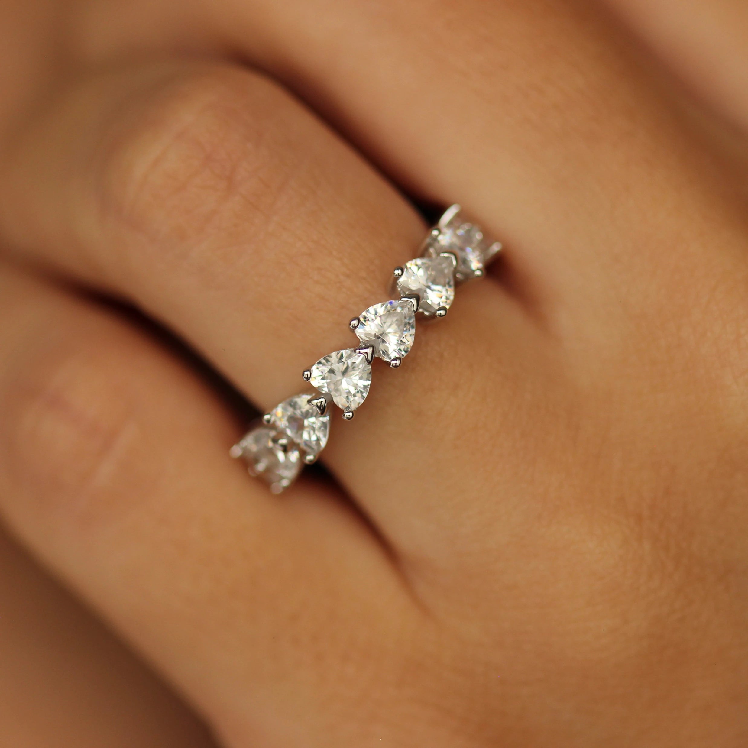 heart shaped eternity wedding band
