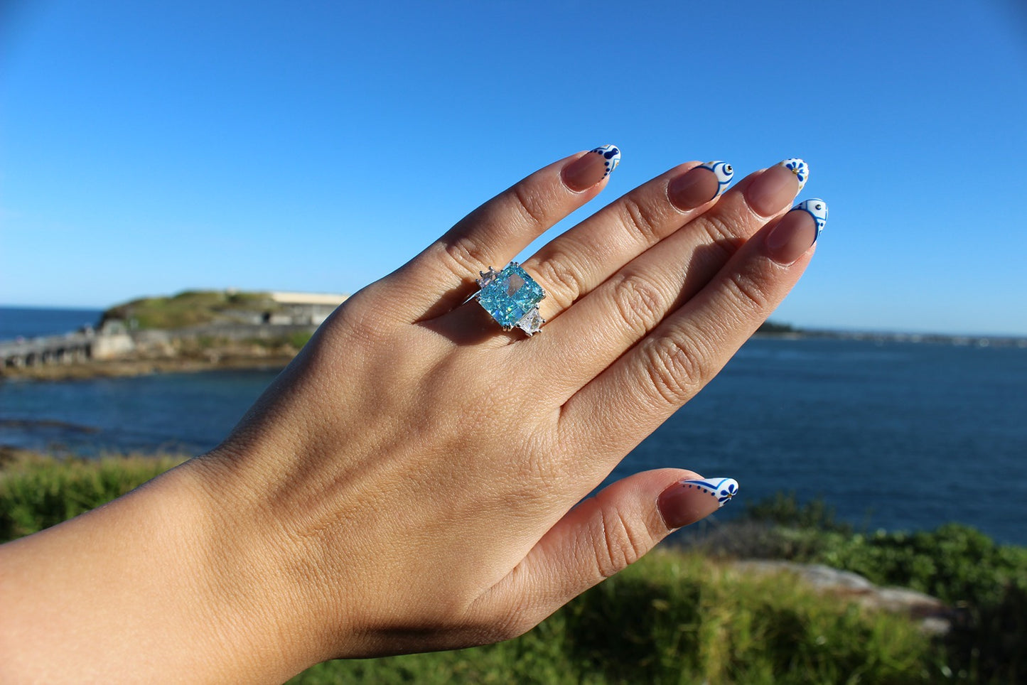 Cubic zirconia ring