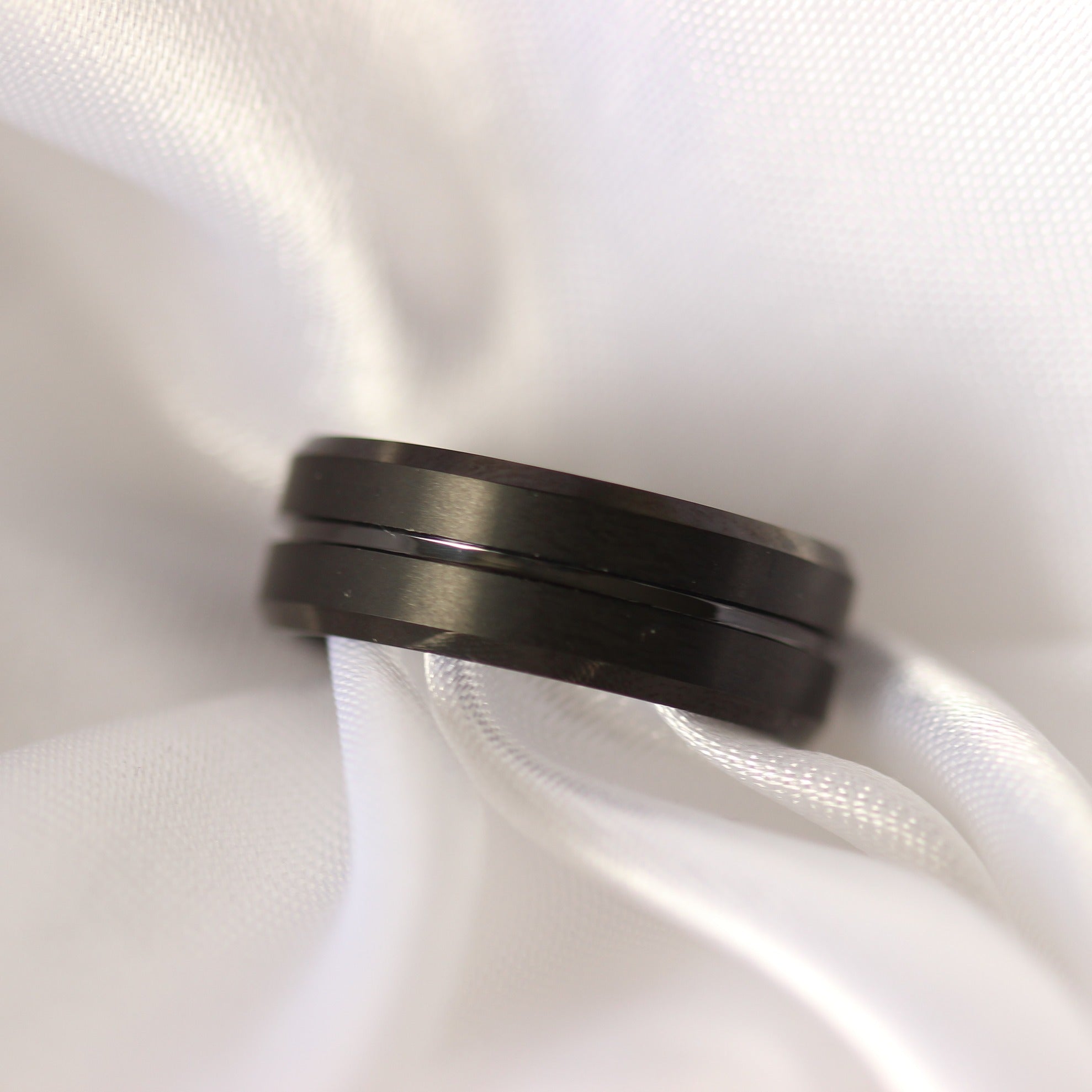 8mm black tungsten men's ring with grooved band