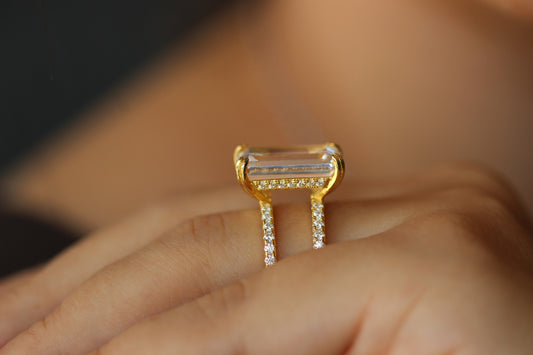 Gold emerald ring double row bands