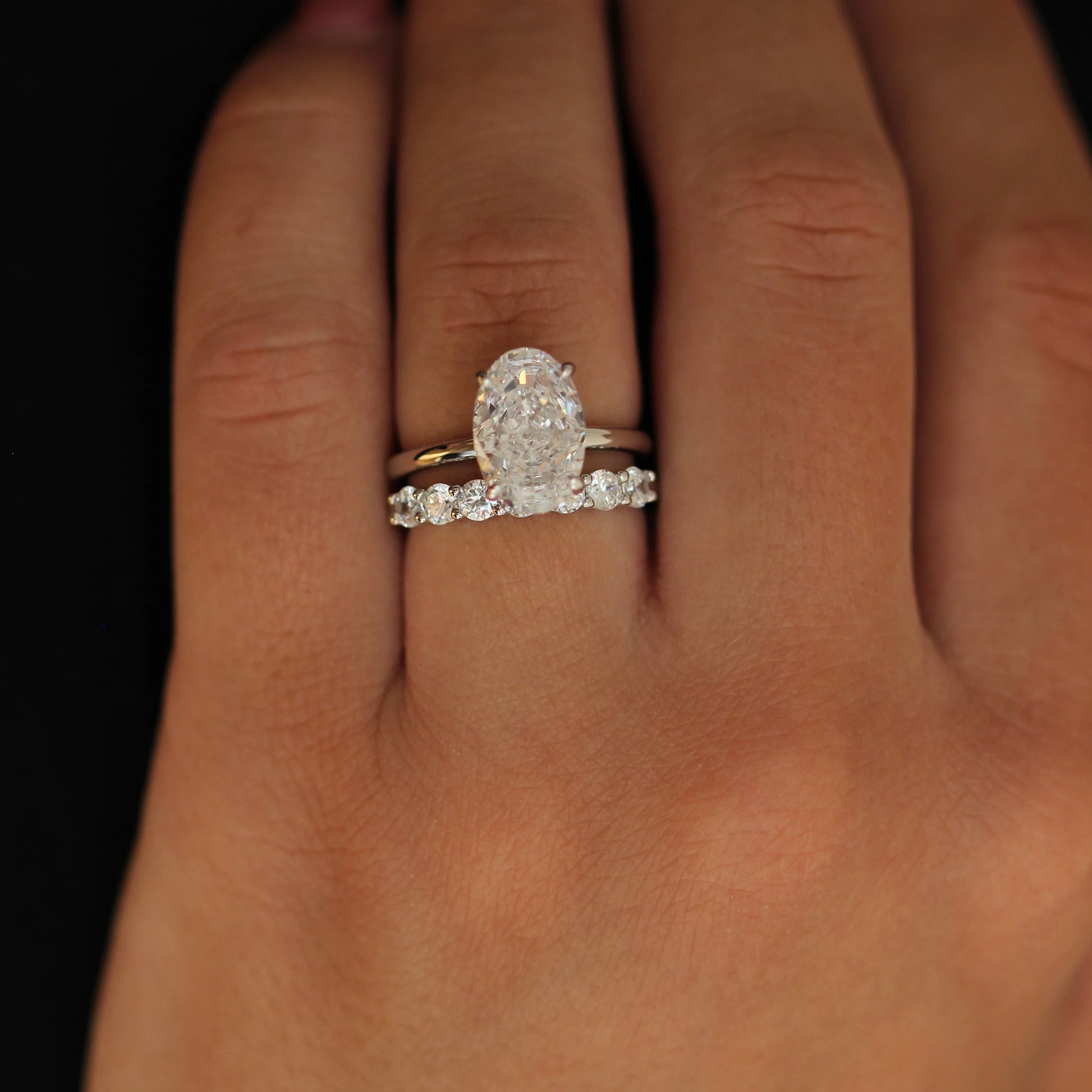 Elongated cubic zirconia 925 silver oval solitaire ring
