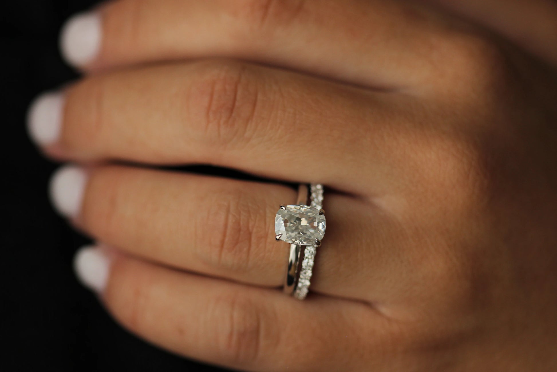 Elongated cushion moissanite solitaire ring with 3 carat centre stone