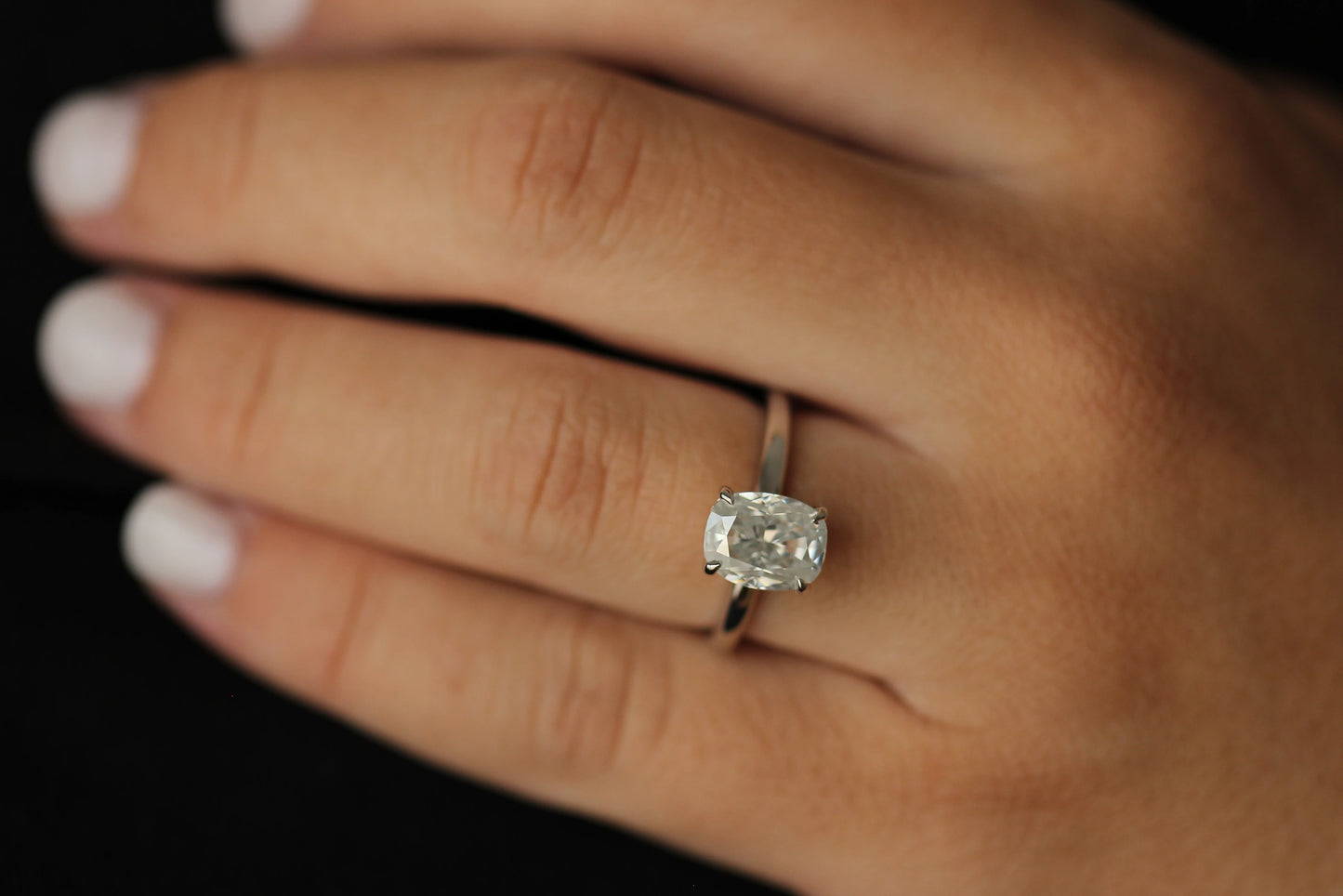 Elongated cushion moissanite solitaire ring 3 carat centre stone