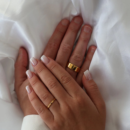 polished flat gold wedding band 2mm