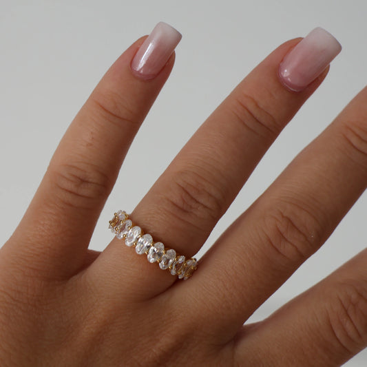 gold oval eternity ring 5mm