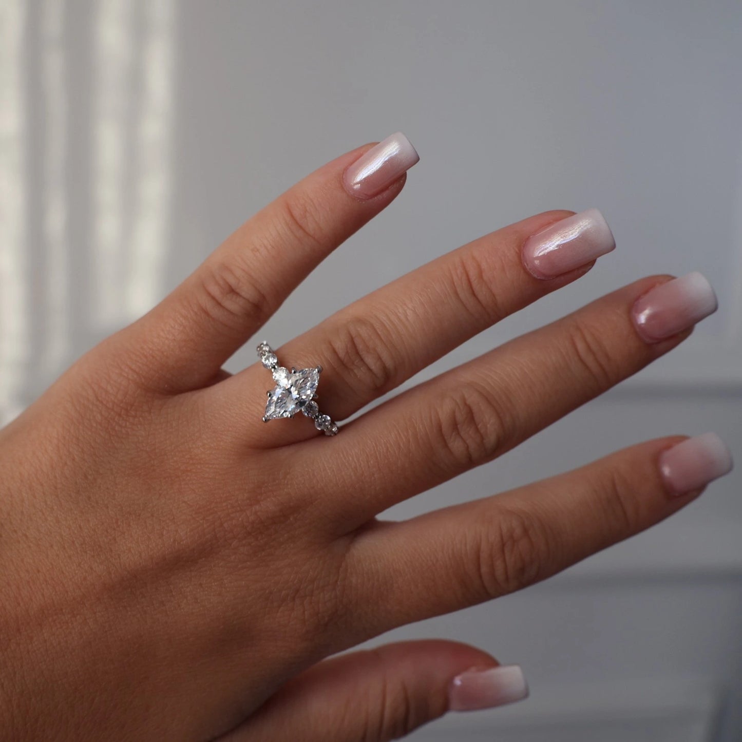 marquise ring in silver with round floating band