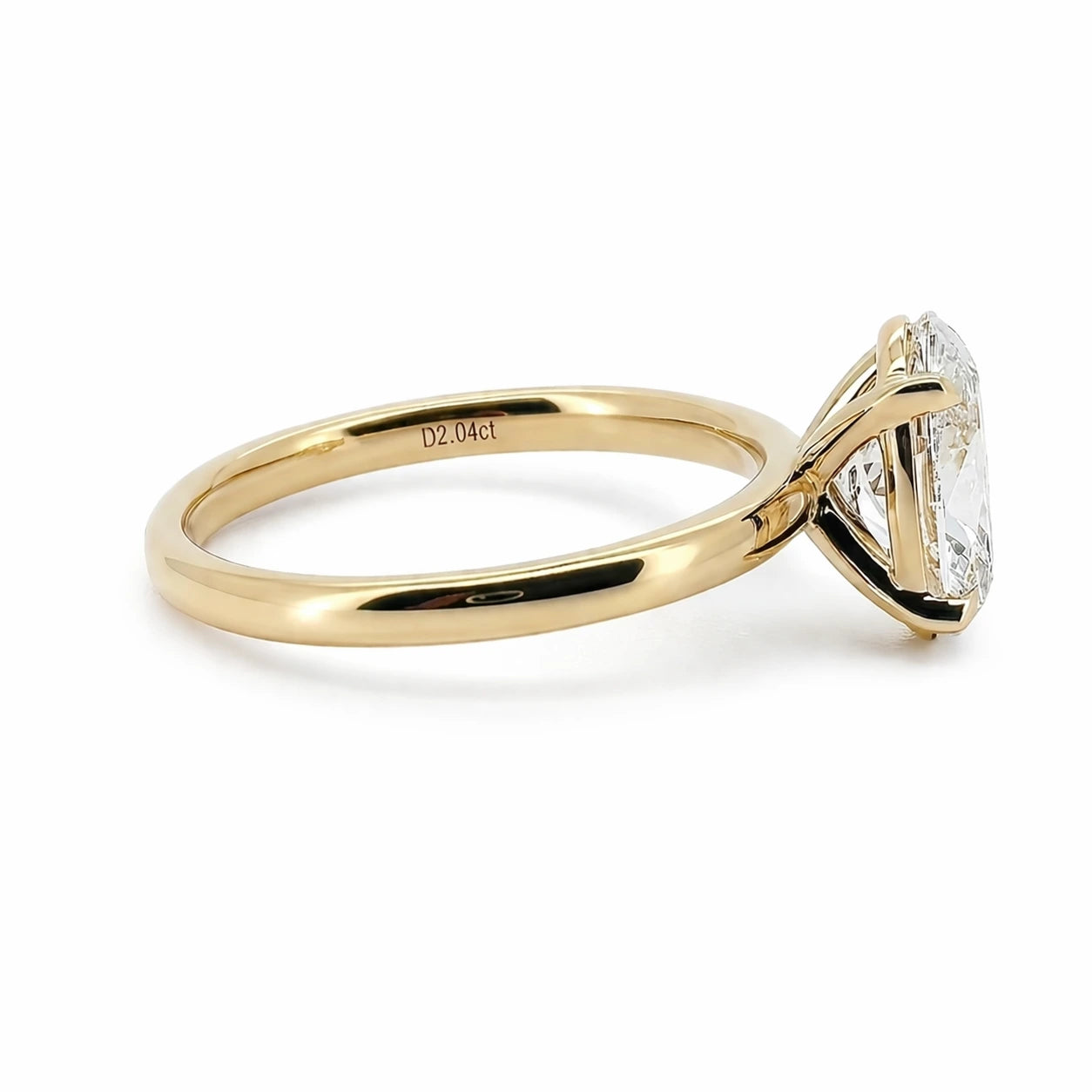 oval lab grown diamond engagement ring