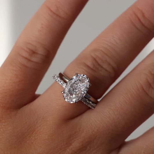 cubic zirconia oval cut ring 3.5ct silver with crushed ice